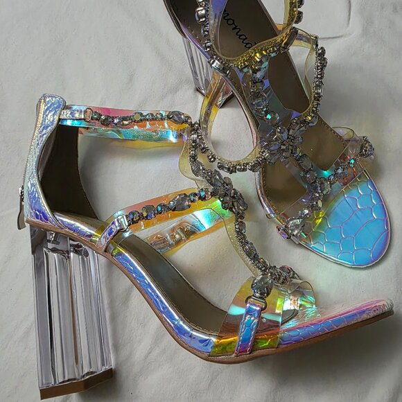 Iridescent rhinestone shoes - Picture 3 of 6
